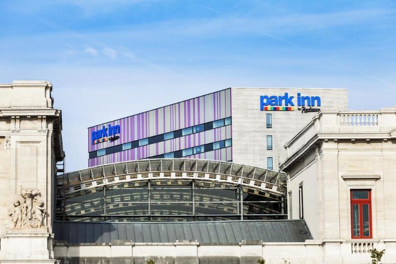 Park Inn By Radisson Löwen Exterior foto